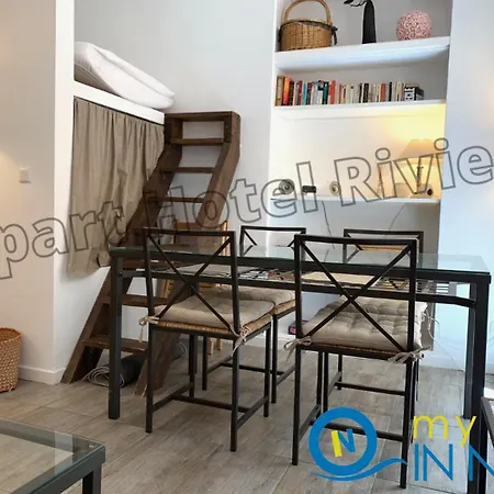 Riviera: Vieille Elegance Near Promenade Des